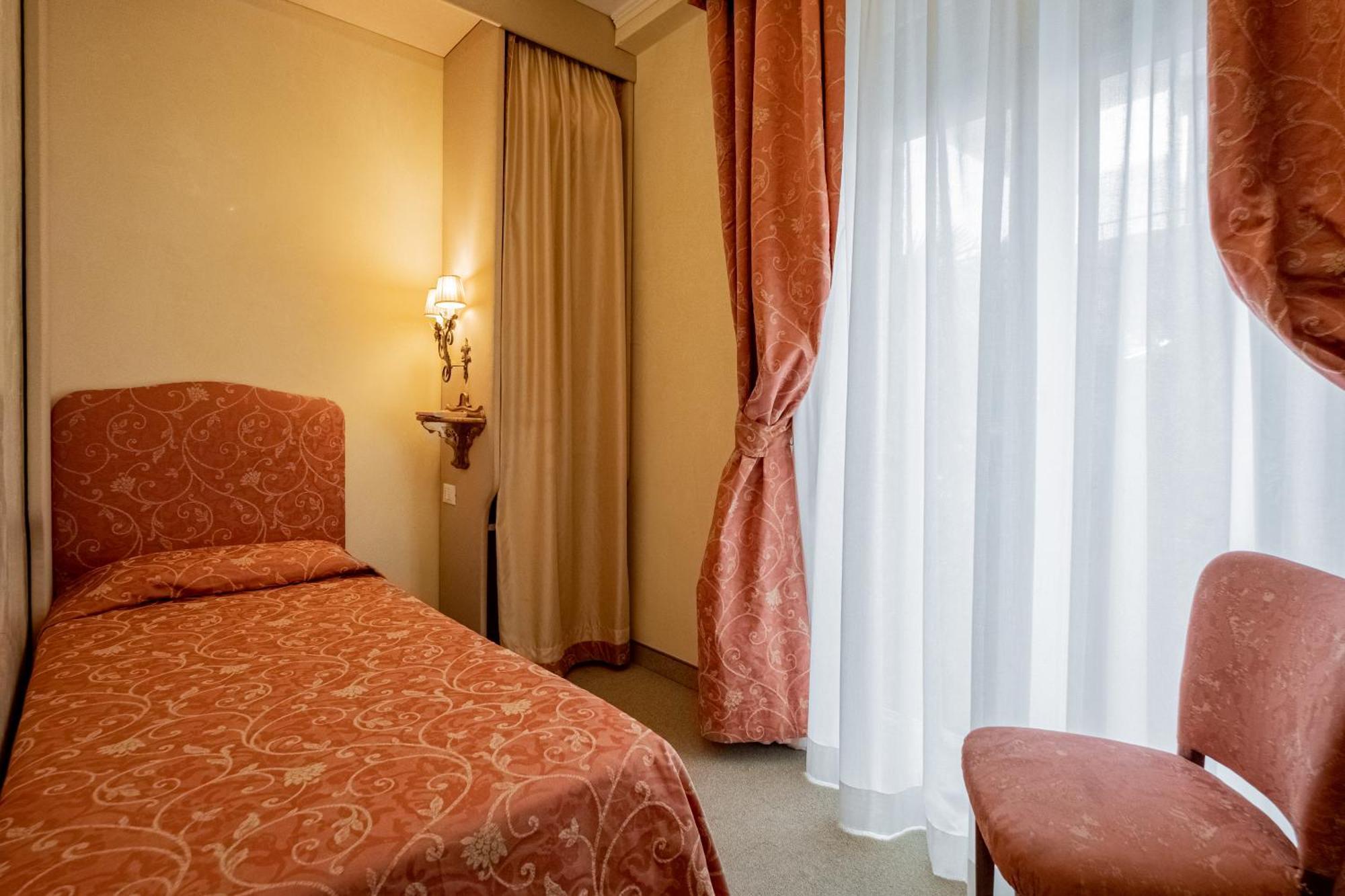 Hotel Rigel Lido de Venecia Habitación foto