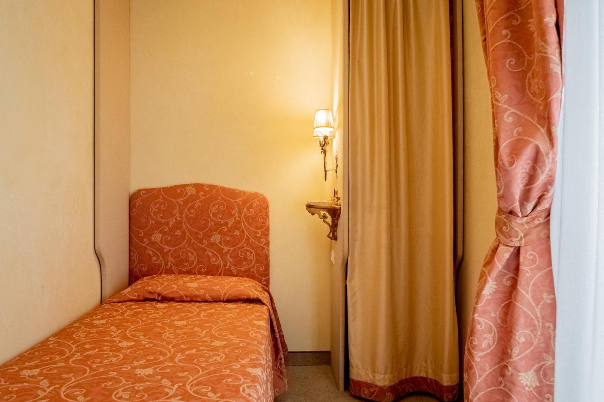 Hotel Rigel Lido de Venecia Habitación foto